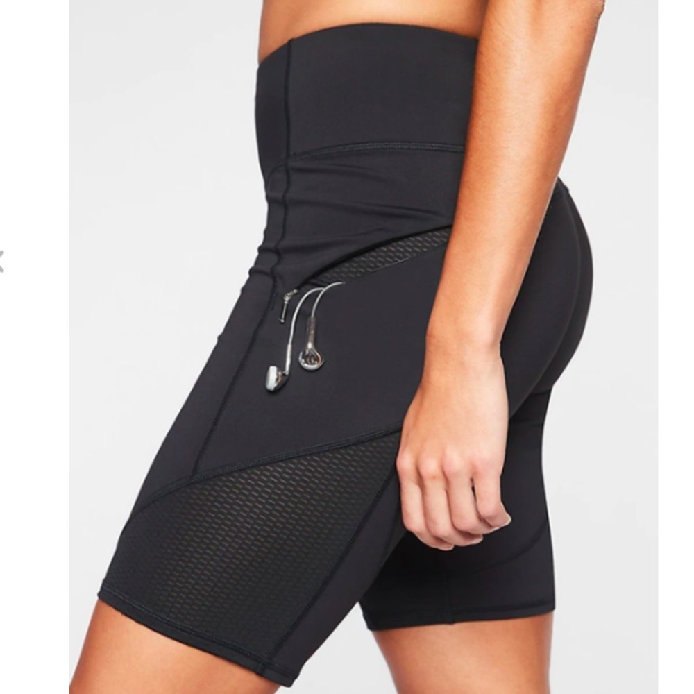 Athleta Black Contender Zipper Mesh Short